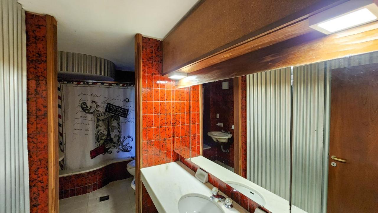 Bucanaan Hostel Boutique Cordoba Bagian luar foto